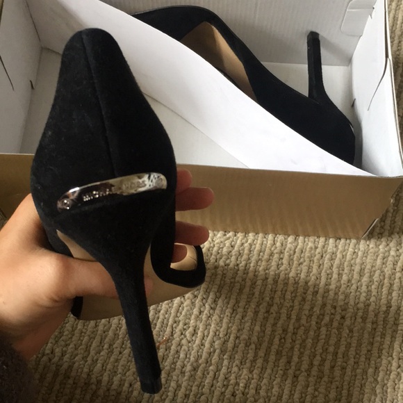 Michael Kors Heels - Picture 3 of 5